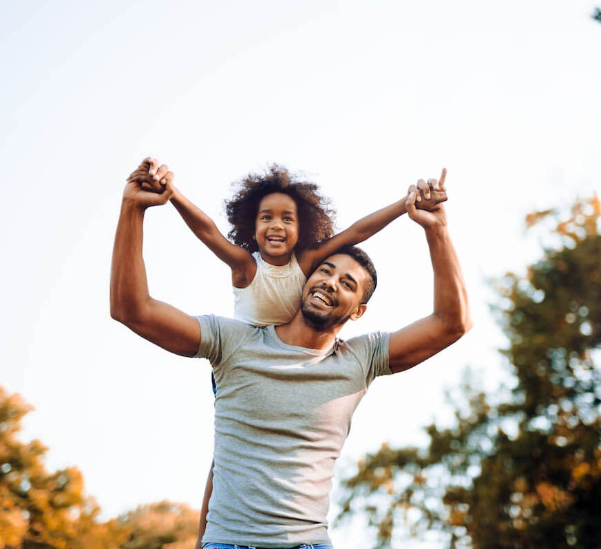 blog/3_reasons_parents/happy-father-and-child.jpg